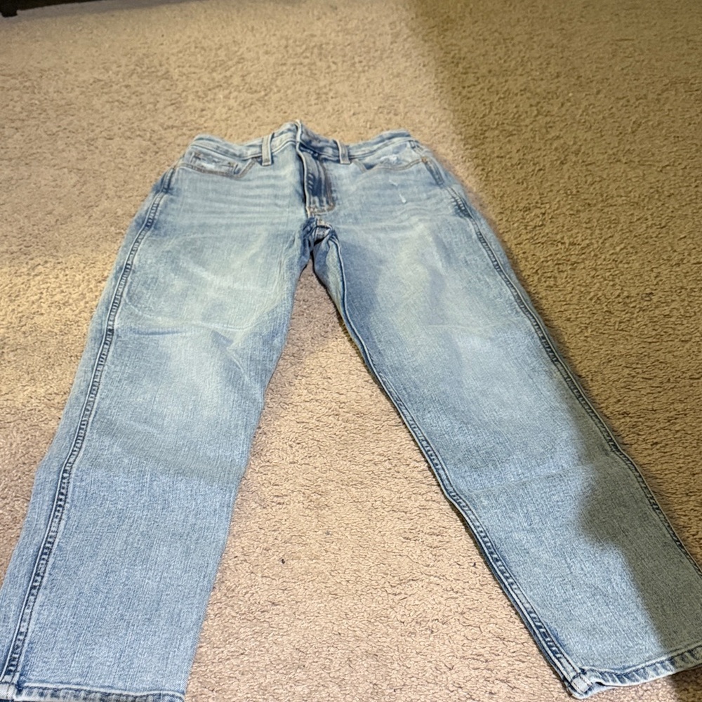 Women’s Light Blue Jeans